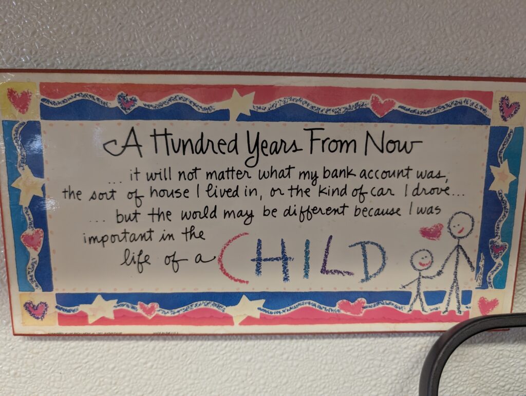 PXL_20251015_203159641